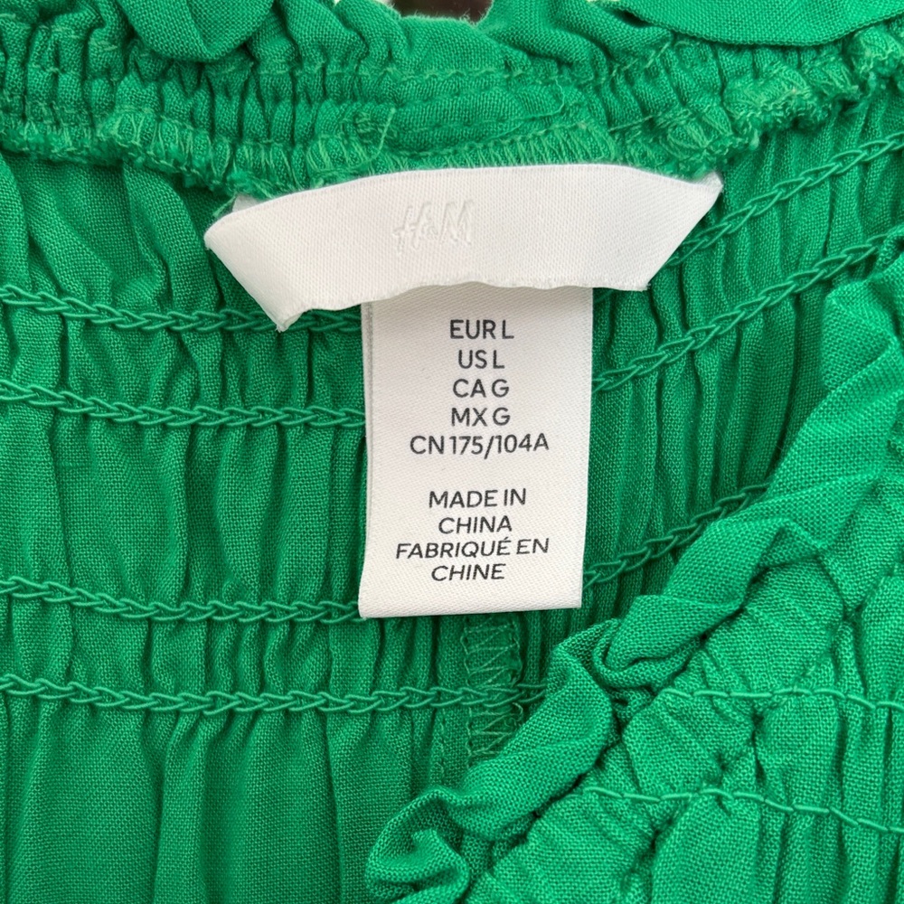 H&M Vibrant Green Ruffle Top - Picture 2 of 6